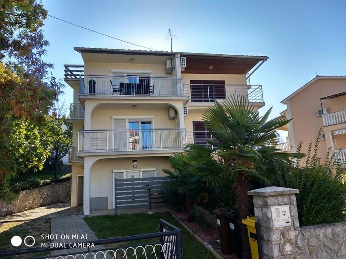 מאלינסקה Apartment Vesel מראה חיצוני תמונה