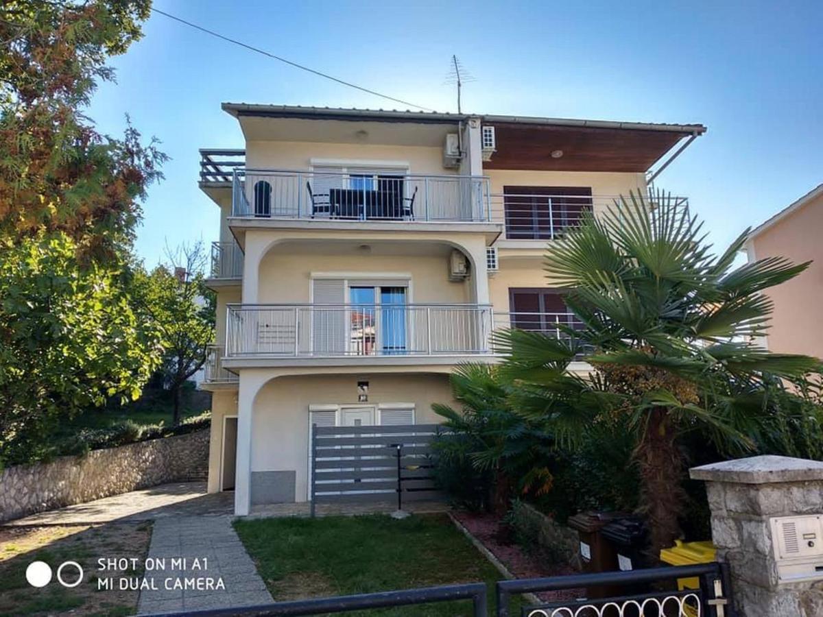 מאלינסקה Apartment Vesel מראה חיצוני תמונה