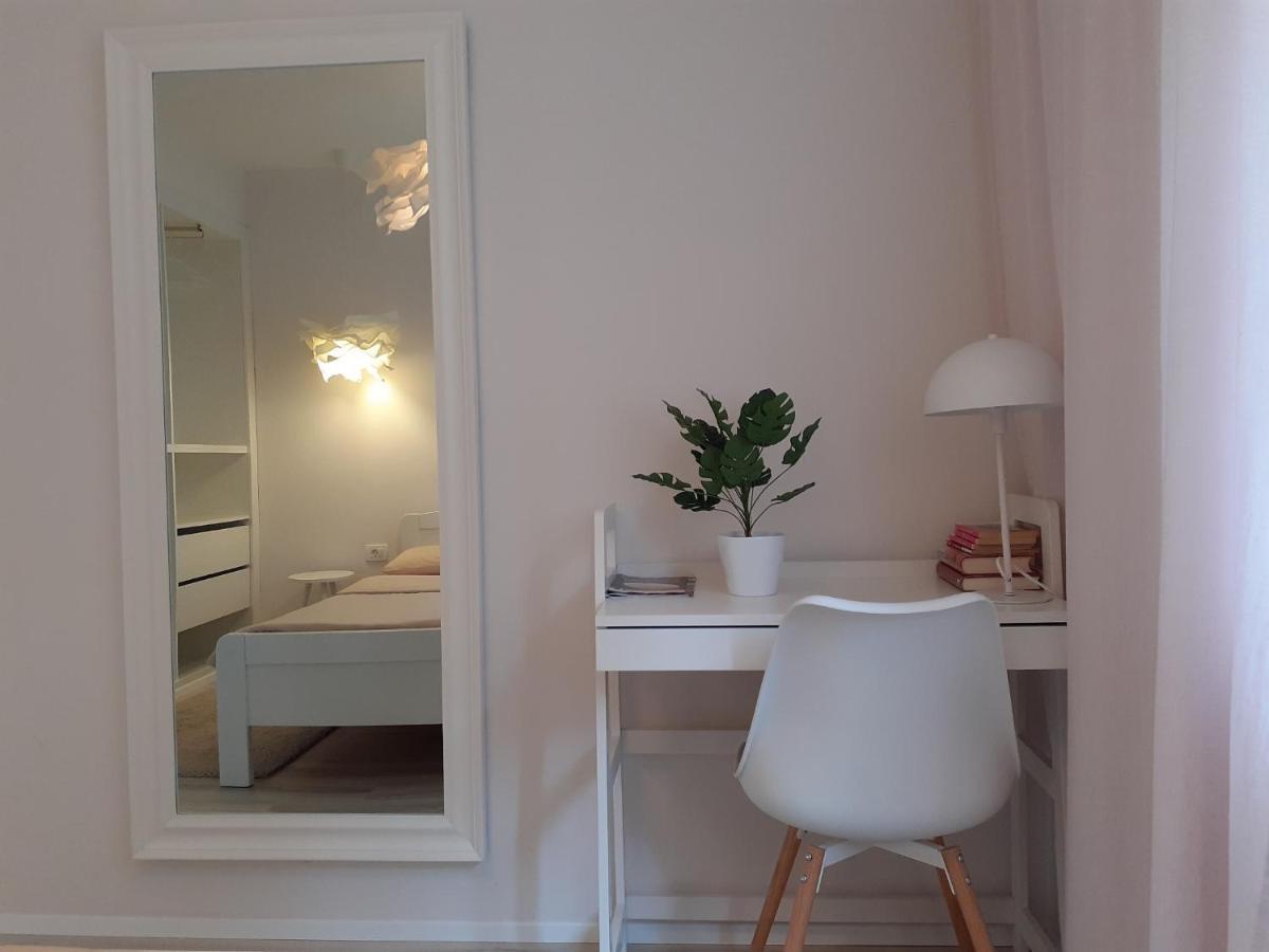 מאלינסקה Apartment Vesel מראה חיצוני תמונה