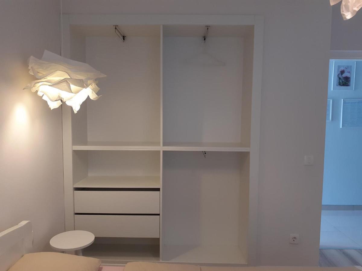 מאלינסקה Apartment Vesel מראה חיצוני תמונה