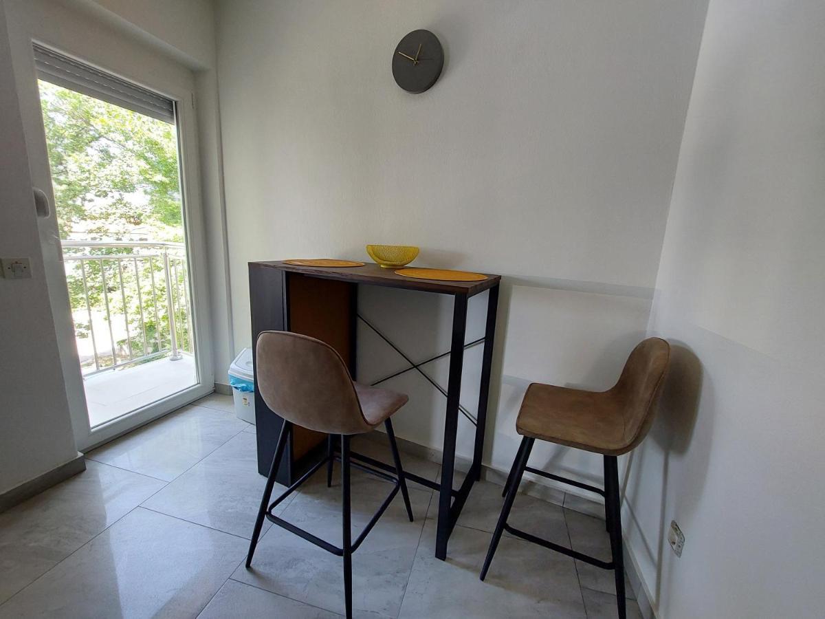 מאלינסקה Apartment Vesel מראה חיצוני תמונה