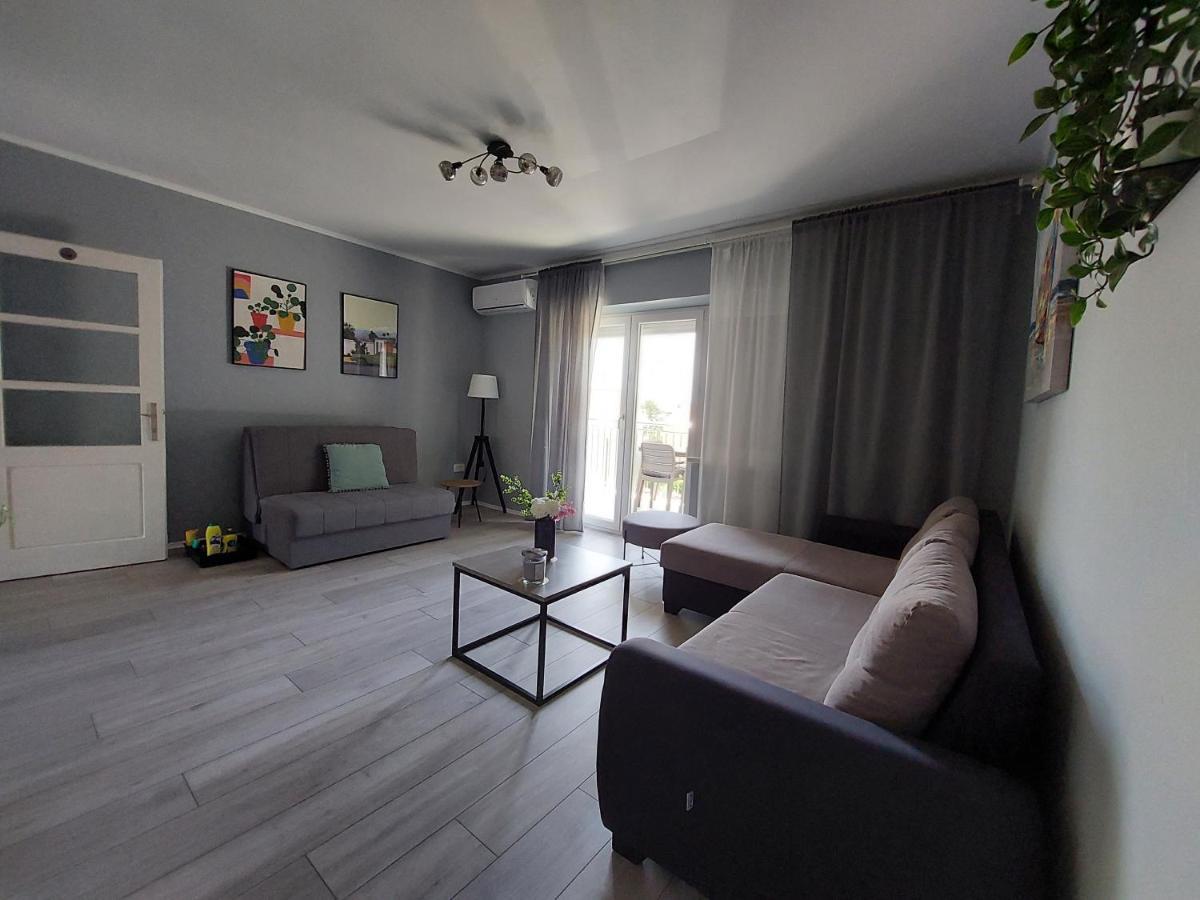 מאלינסקה Apartment Vesel מראה חיצוני תמונה
