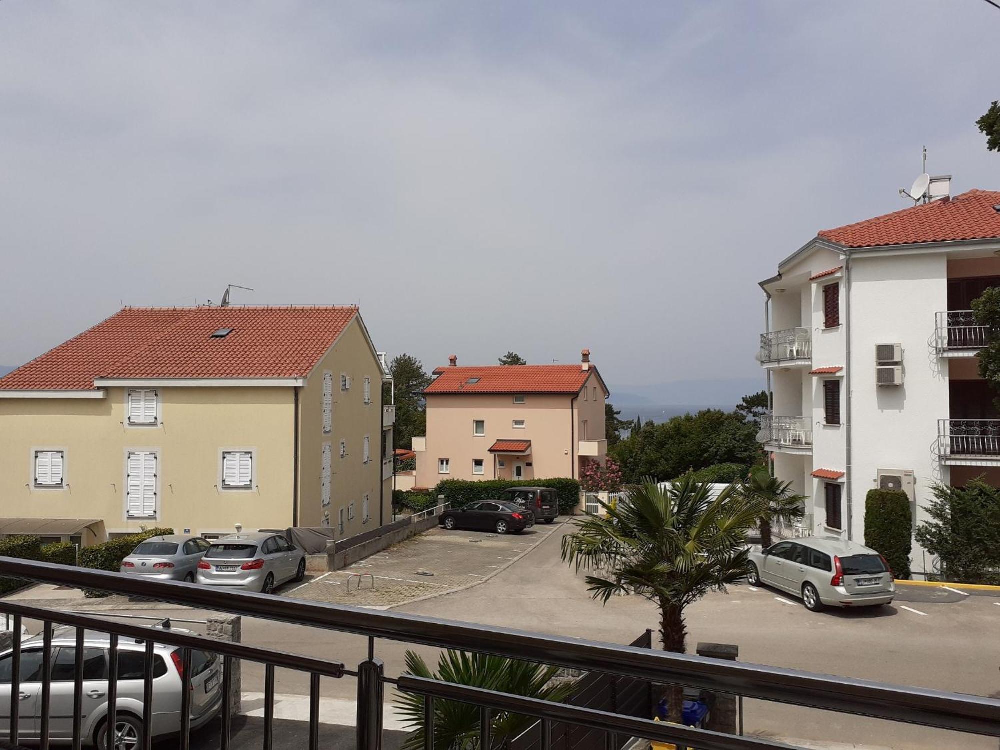 מאלינסקה Apartment Vesel חדר תמונה